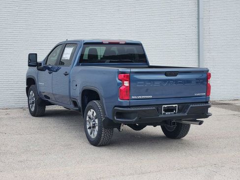 New 2026 Chevrolet Silverado 2500 Custom w/ Custom Value Package AWD/4WD image 3