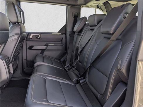 New 2026 Ford Bronco Badlands AWD/4WD image 16