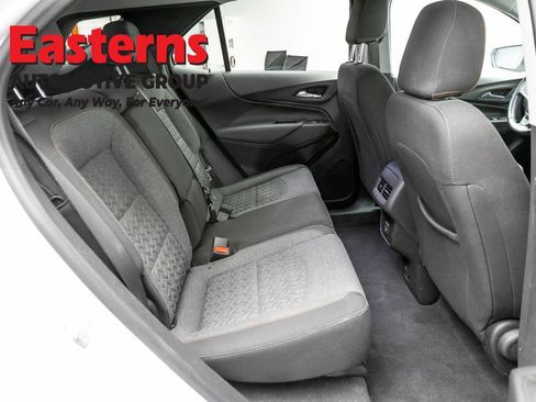 Used 2022 Chevrolet Equinox LT AWD/4WD image 23