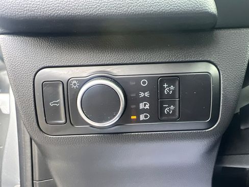 Used 2023 Ford Escape Active w/ Tech Pack #2 FWD image 28