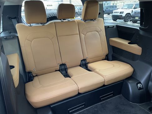 Used 2023 Land Rover Defender 130 First Edition image 33