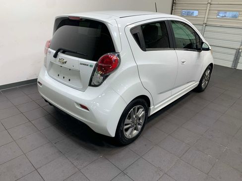 Used 2014 Chevrolet Spark LT image 3