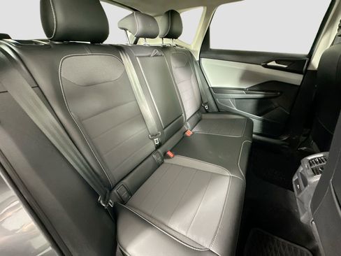 Used 2022 Volkswagen Taos SE w/ IQ.Drive SE Package image 24