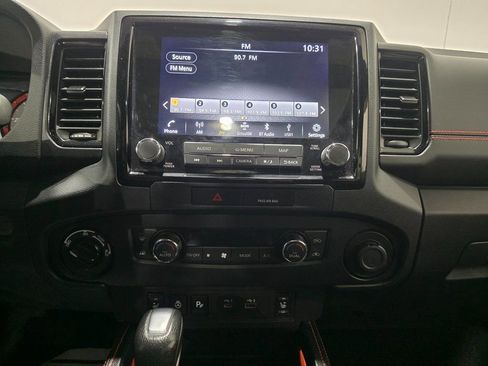 Used 2022 Nissan Frontier PRO-4X AWD/4WD image 13
