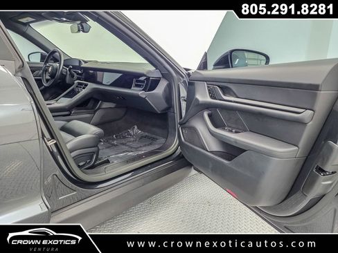 Used 2023 Porsche Taycan w/ Premium Package image 19