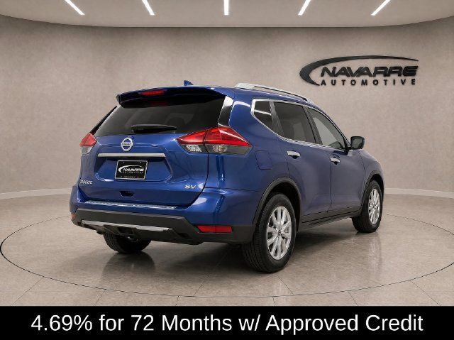 Used 2017 Nissan Rogue SV w/ Sun & Sound Touring Package FWD image 7