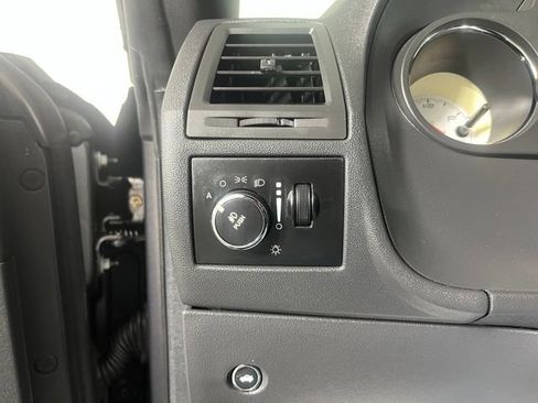 Used 2014 Dodge Challenger R/T Plus RWD image 18