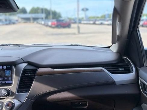 Used 2020 GMC Yukon XL Denali w/ Open Road Package RWD image 18