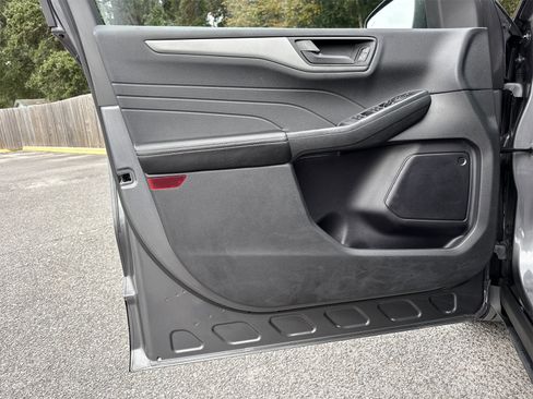 Used 2023 Ford Escape Active image 13