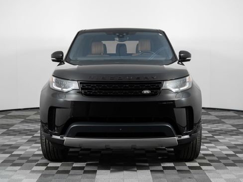 Used 2018 Land Rover Discovery HSE Luxury image 11