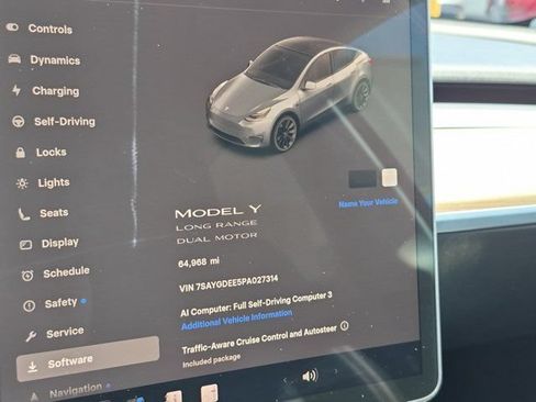 Used 2023 Tesla Model Y Long Range AWD/4WD image 21