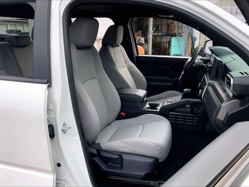 Used 2024 Toyota Tacoma SR5 image 8