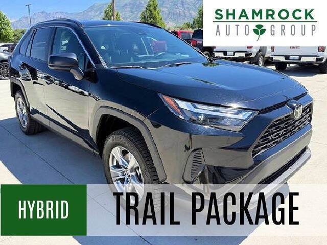 Used 2025 Toyota RAV4 LE AWD/4WD image 1