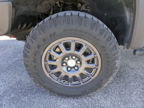 Used 2022 Chevrolet Colorado ZR2 w/ Colorado ZR2 Bison Edition image 10