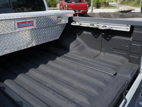 Used 2019 Nissan Frontier PRO-4X w/ Pro-4x Luxury Package AWD/4WD image 53