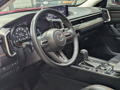 Used 2025 MAZDA CX-50 AWD 2.5 Hybrid w/ Premium Pkg image 13