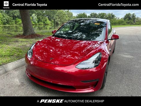 Used 2023 Tesla Model 3 Standard Range RWD image 1