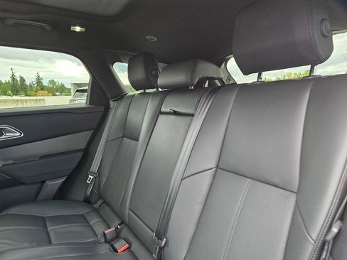 Used 2025 Land Rover Range Rover Velar Dynamic SE image 19