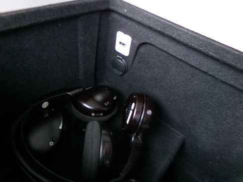 Used 2013 Chevrolet Suburban LTZ image 34