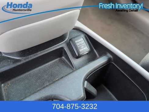 Used 2012 Honda CR-V EX image 25