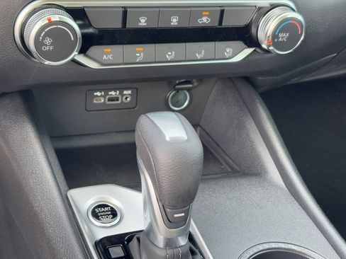 New 2025 Nissan Altima 2.5 SV image 26