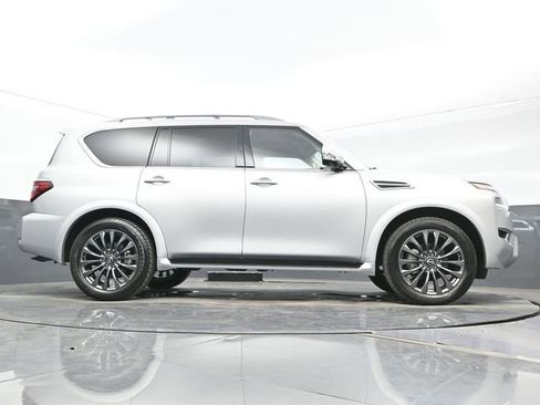 Used 2024 Nissan Armada Platinum w/ Captain's Chairs Package image 26