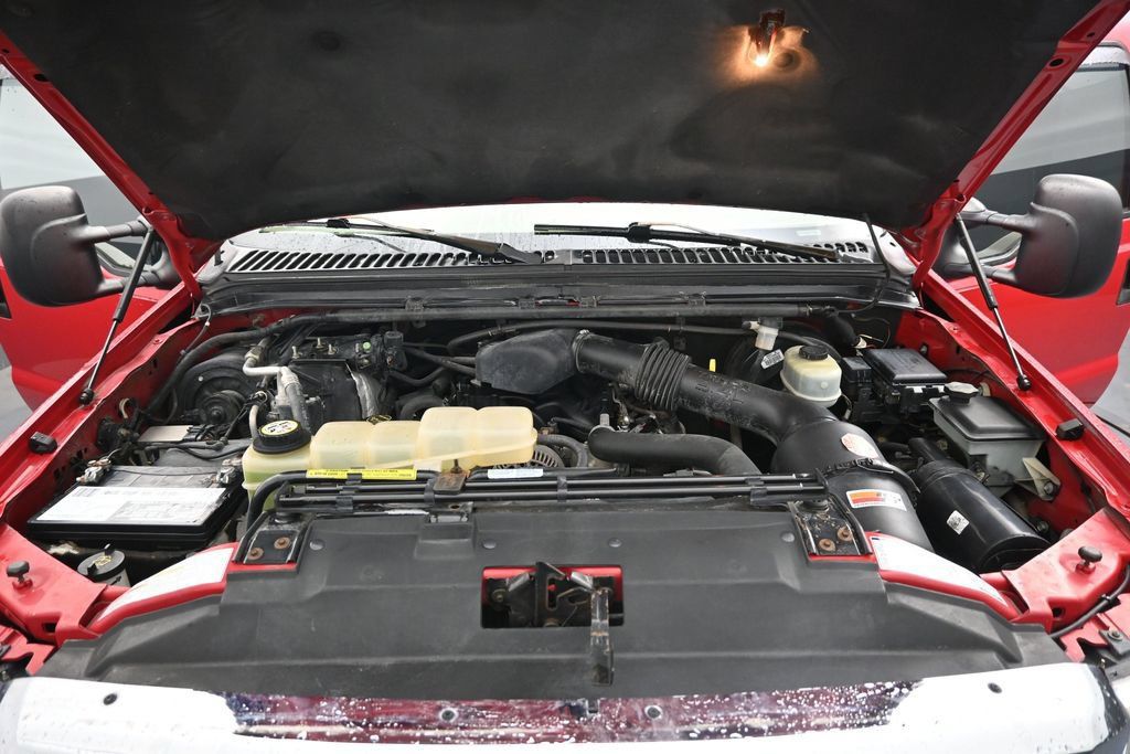 Used 2001 Ford F350 Lariat RWD image 27