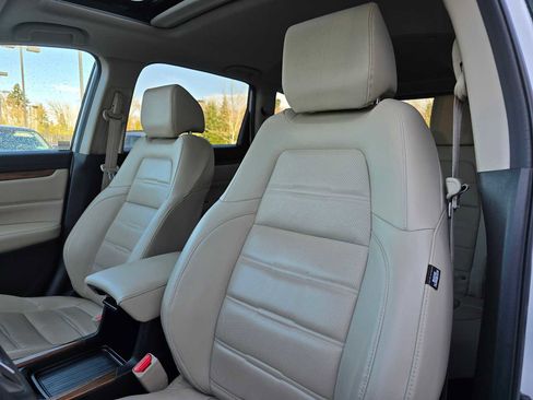 Used 2020 Honda CR-V Touring image 24