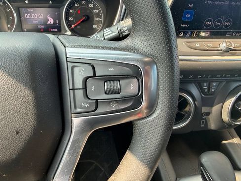 Used 2022 Chevrolet Blazer LT w/ LPO, Black Accent Package FWD image 21