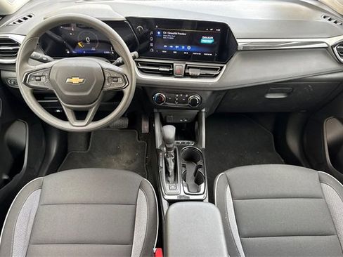 Used 2026 Chevrolet TrailBlazer LS w/ LS Convenience Package image 15