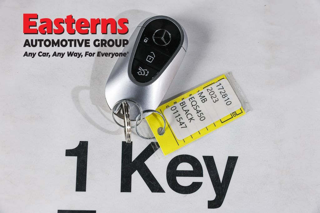 Used 2023 Mercedes-Benz EQS 450+ SUV image 9