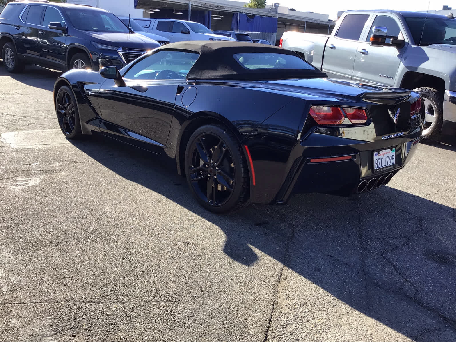 Used 2019 Chevrolet Corvette Stingray Convertible w/ 1LT RWD image 3