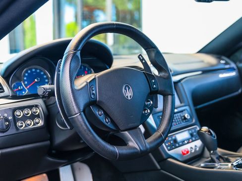Used 2017 Maserati GranTurismo MC Centennial RWD image 20