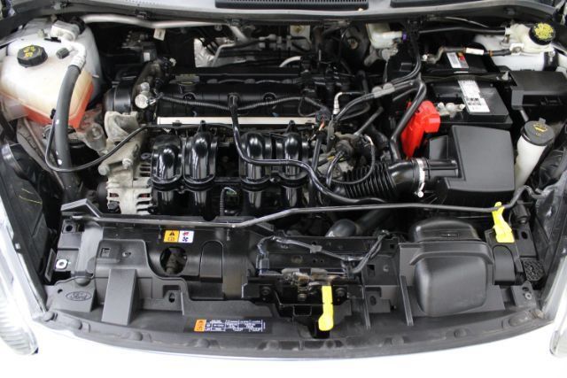 Used 2016 Ford Fiesta SE w/ Cold Weather Package FWD image 25
