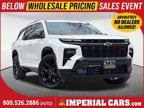 Used 2024 Chevrolet Traverse RS w/ LPO, Floor Liner Package AWD/4WD image 1