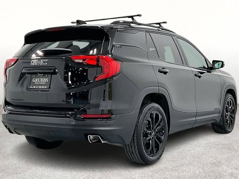 Used 2020 GMC Terrain SLT w/ Preferred Package image 2