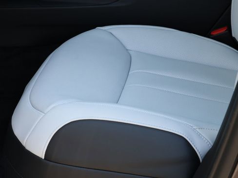 New 2026 Land Rover Range Rover Sport Dynamic SE AWD/4WD image 17