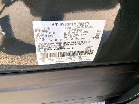 Used 2024 Ford Explorer ST w/ Equipment Group 401A image 31