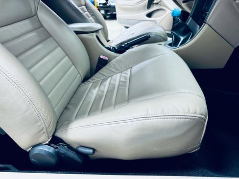 Used 2004 Ford Mustang GT image 32