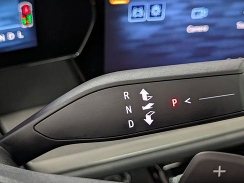 New 2026 Chevrolet Traverse LT image 26