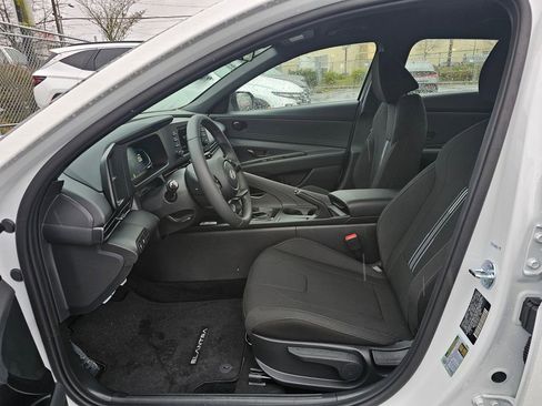 New 2026 Hyundai Elantra Sport image 18