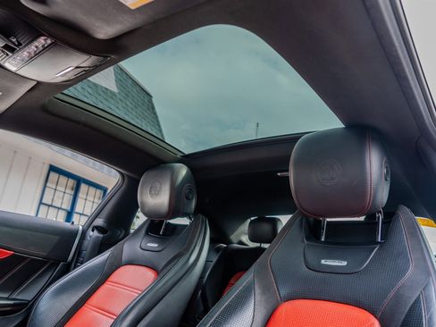 Used 2018 Mercedes-Benz C 63 AMG S image 28