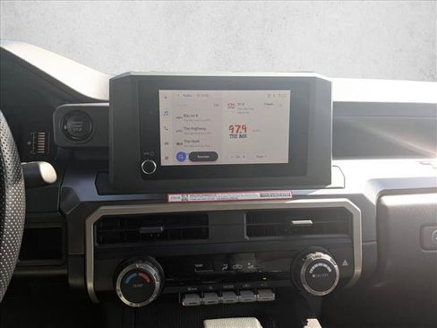 Used 2025 Toyota Tacoma SR5 AWD/4WD image 12