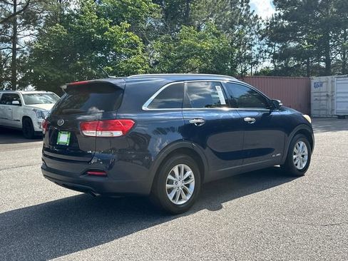 Used 2016 Kia Sorento LX AWD/4WD image 7