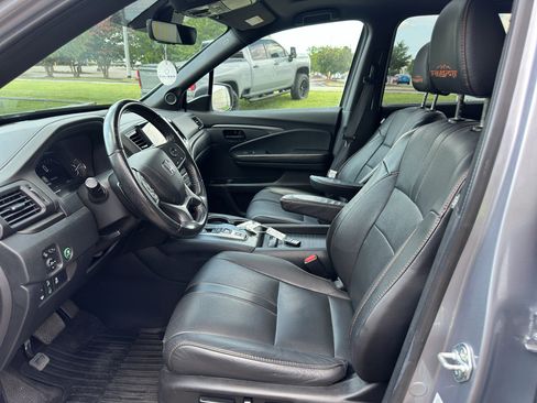 Used 2022 Honda Passport TrailSport image 18