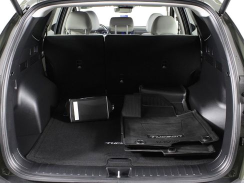 Certified 2025 Hyundai Tucson SEL image 16