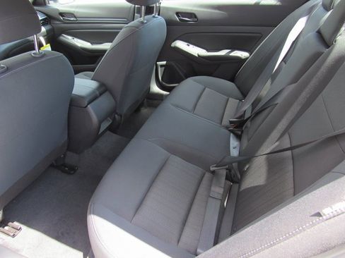 New 2025 Nissan Altima 2.5 S image 9