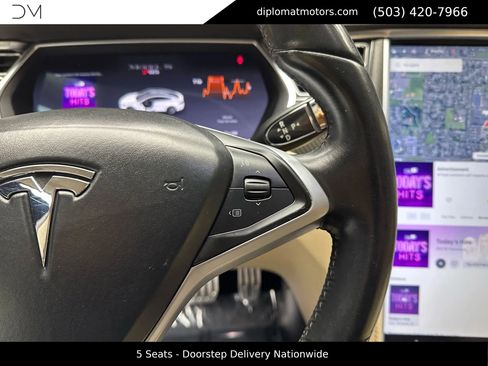 Used 2013 Tesla Model S Performance RWD image 29