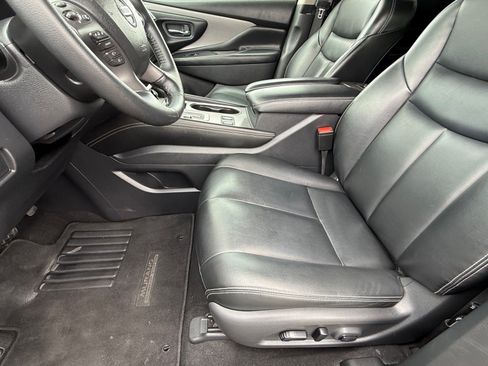 Used 2022 Nissan Murano SV w/ SV Midnight Edition Package AWD/4WD image 13