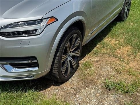 Used 2020 Volvo XC90 T6 Inscription w/ Protection Package Premier AWD/4WD image 5